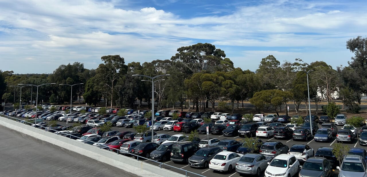 Union opposes parking 'price gouge' at Monash