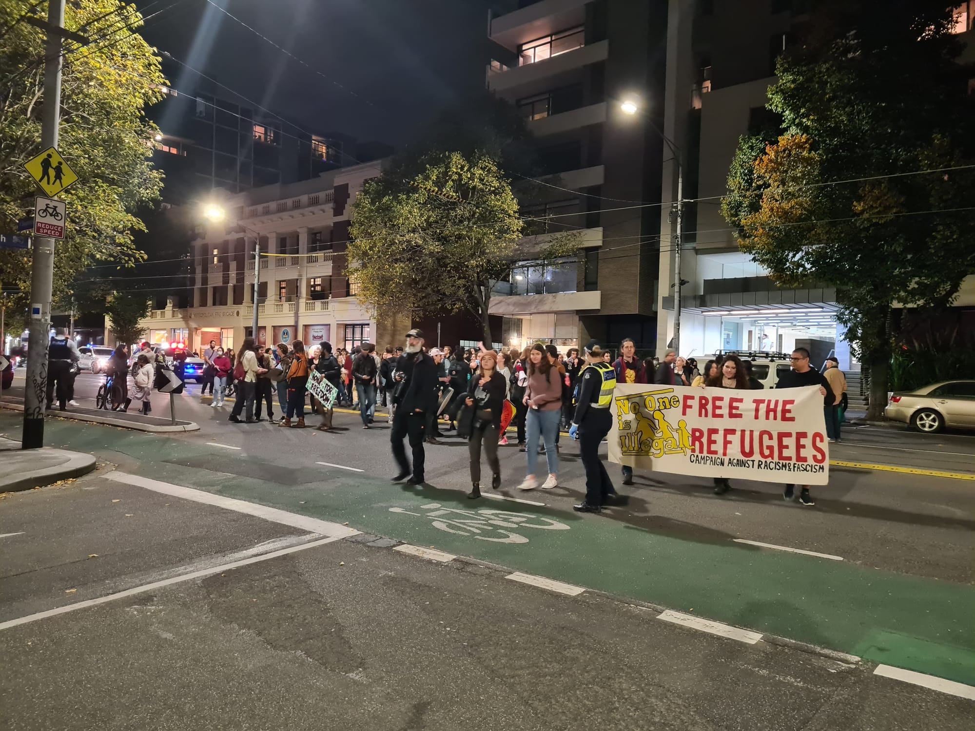 Snap rally calls for refugees to be released from indefinite detention