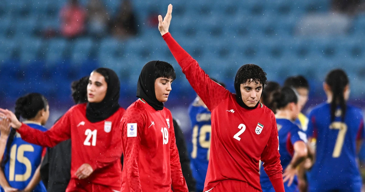 What caused five of the Iranian soccer team to return home?