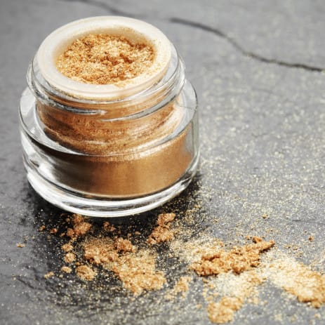 5 things you should know about your make-up and the environment post image