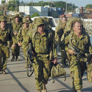 Australians at war: push to honour modern Diggers post image