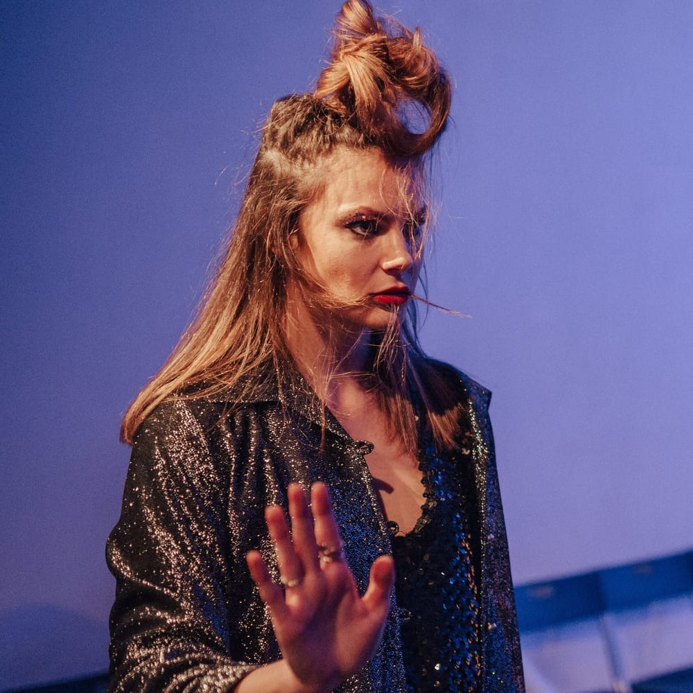 A girls' night out heads into freefall post image