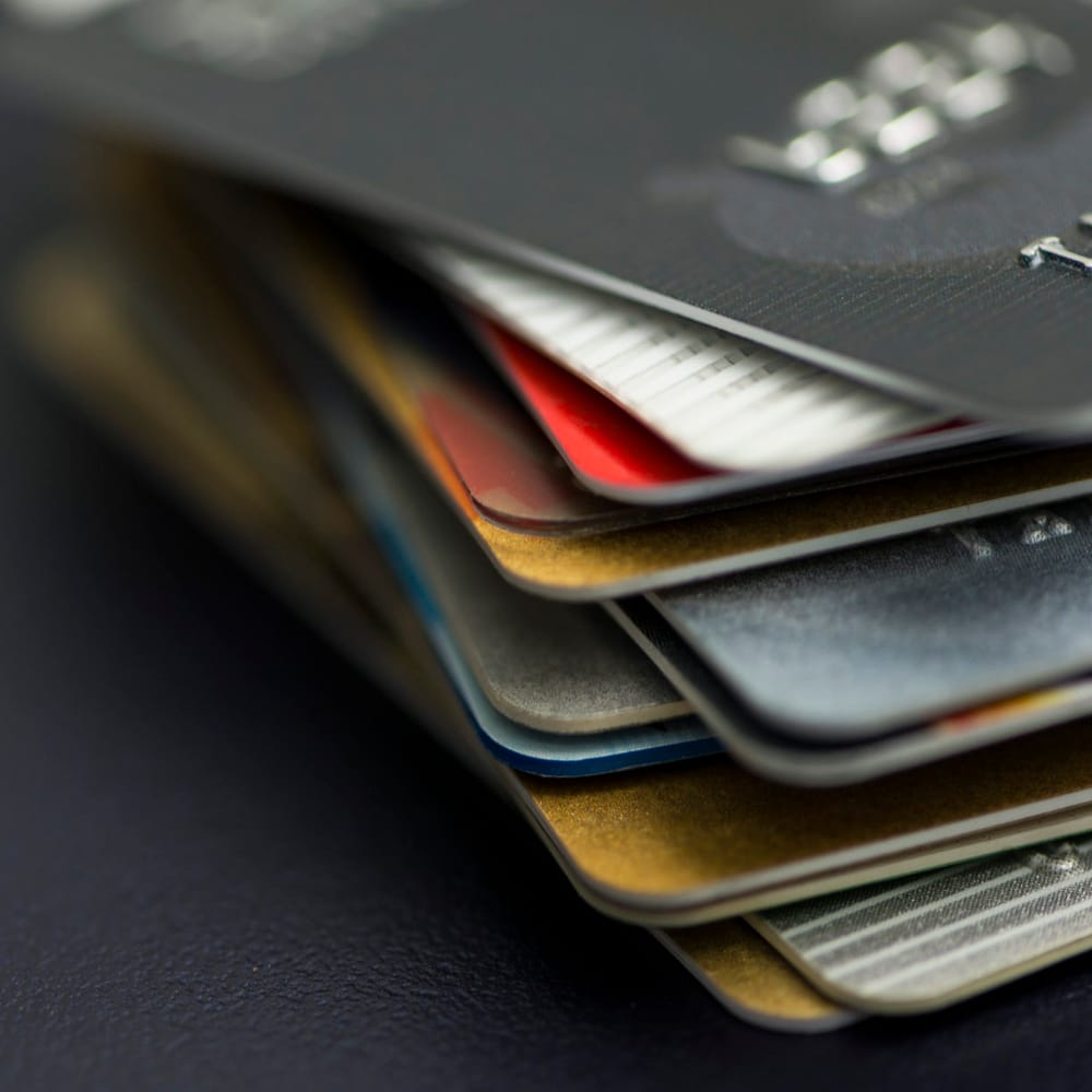 The wolves of Collins St: Students crippled by credit card debt post image