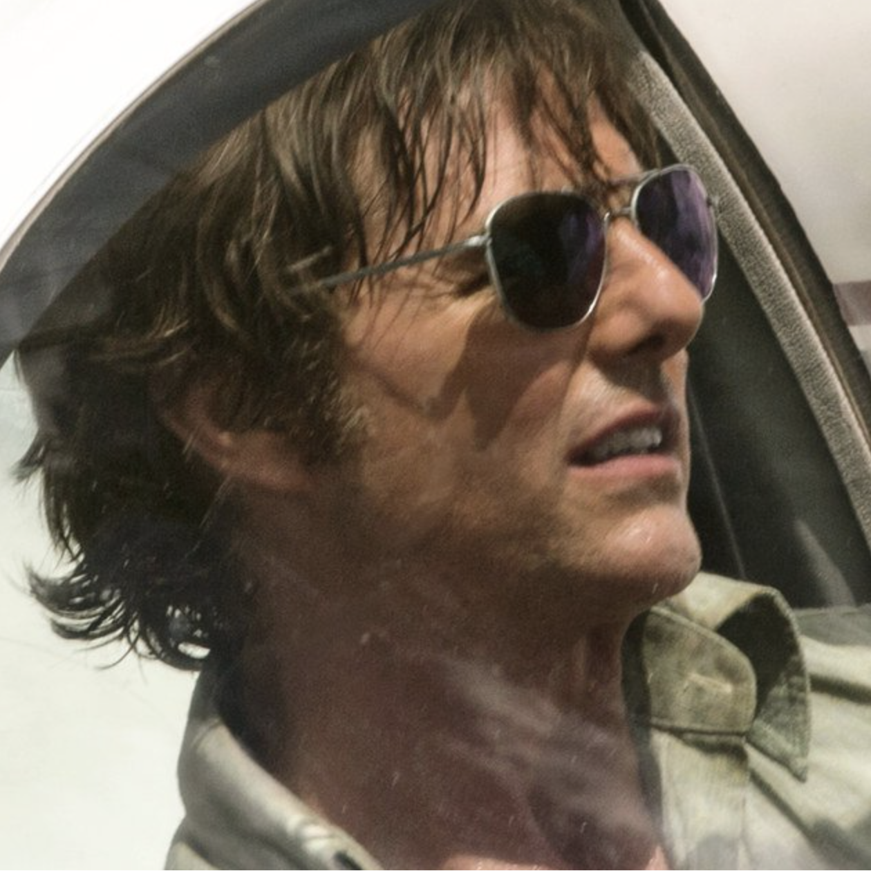 American Made: Tom Cruise shines in a true story that’s stranger than fiction post image