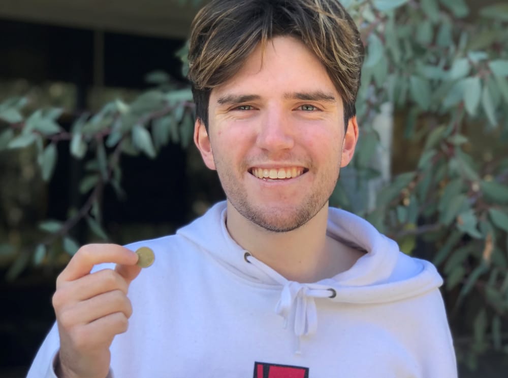 Student lives on $2 a day to fight poverty post image