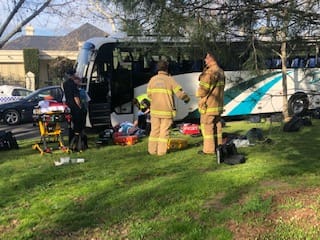 Children injured in bus crash, Masterchef judge calls paramedics post image