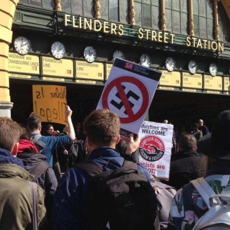 Poll: Should police be able to do random visa checks? post image