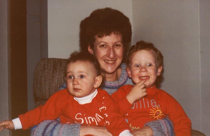 Bionic Woman: Dianne was told she would go blind, until science became her superhero post image